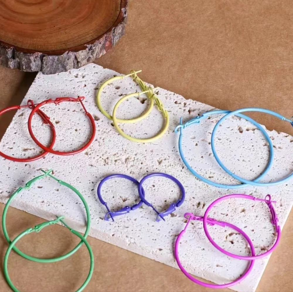 Colorful 6pk hoop earrings - Picture 4 of 4